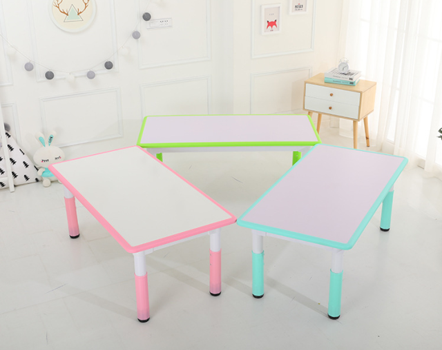 Kindergarten learning game table and chairs