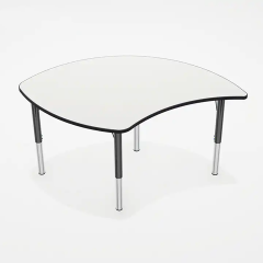 European school student activity table