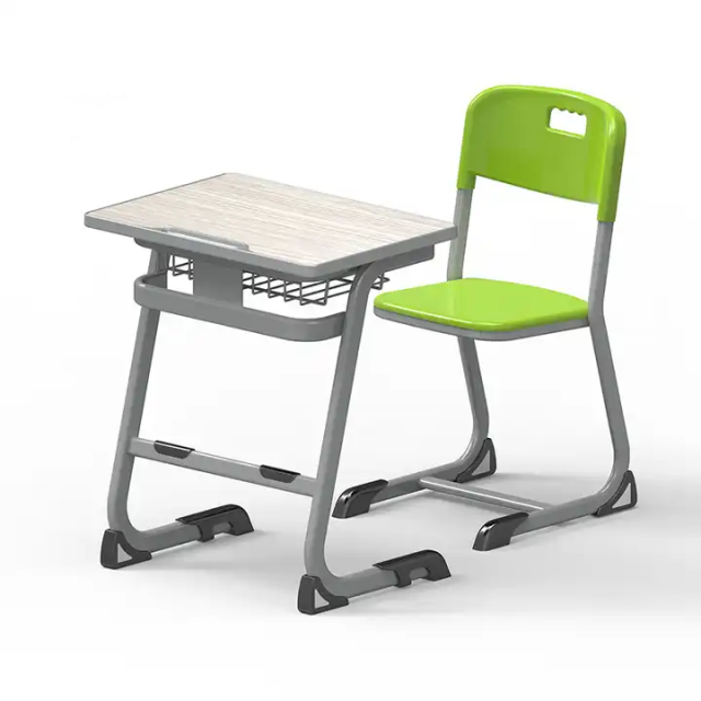 Classroom Desks and Chairs for College Students