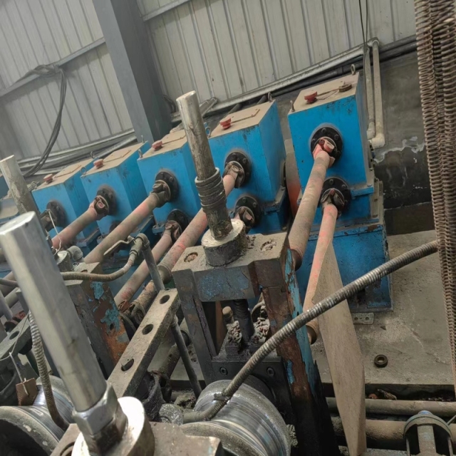 Used 60 expansion 102 welded pipe mill