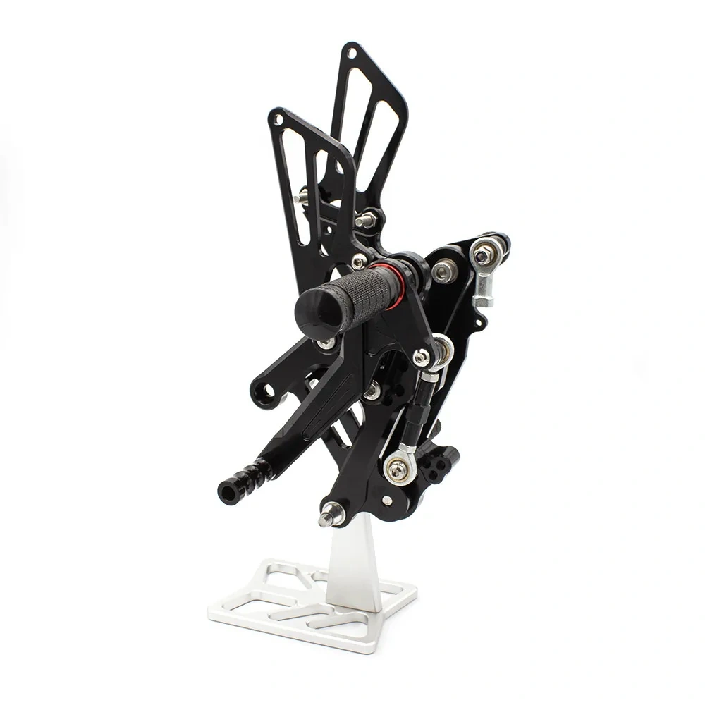 For Honda CBR150 CBR150R 2011 2012 2013 2014 2015 2016 2017 2018 2019 2020 2021 2022 2023 CNCRearset Rear Set Foot Pegs Footrest