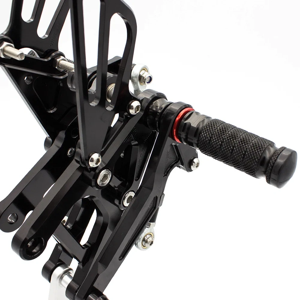For Honda CBR150 CBR150R 2011 2012 2013 2014 2015 2016 2017 2018 2019 2020 2021 2022 2023 CNCRearset Rear Set Foot Pegs Footrest