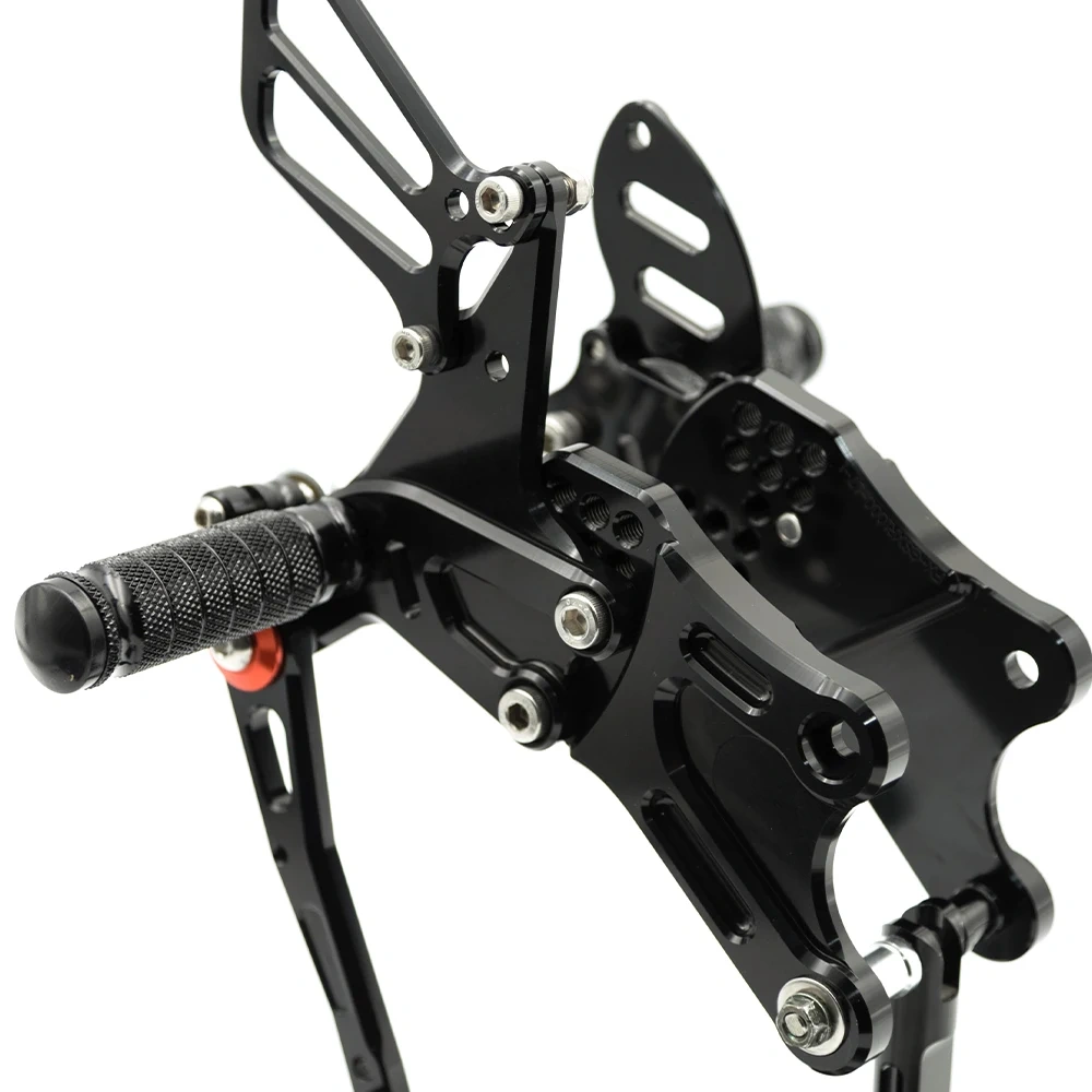 For Suzuki GSXR1000 GSX-R1000 GSXR 1000 2017 2018 2019-2023 Motorcycle Adjustable Racing Footpeg Rearset Footrest Rear Set Foot