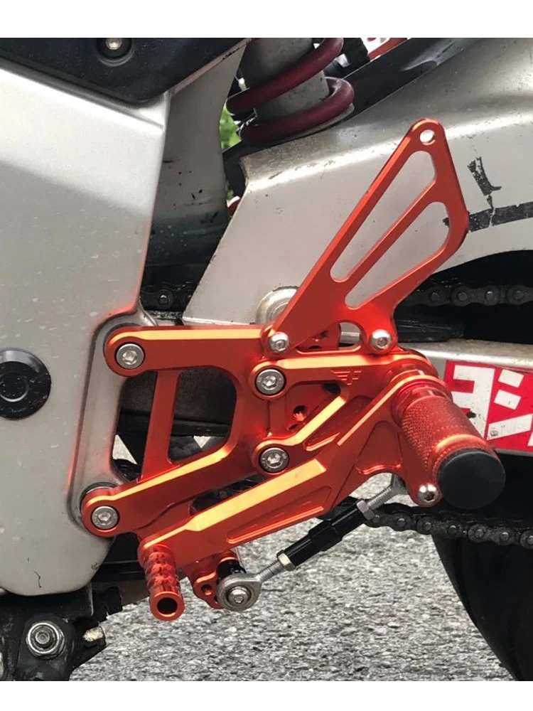 For Honda CBR150 CBR150R 2011 2012 2013 2014 2015 2016 2017 2018 2019 2020 2021 2022 2023 CNCRearset Rear Set Foot Pegs Footrest