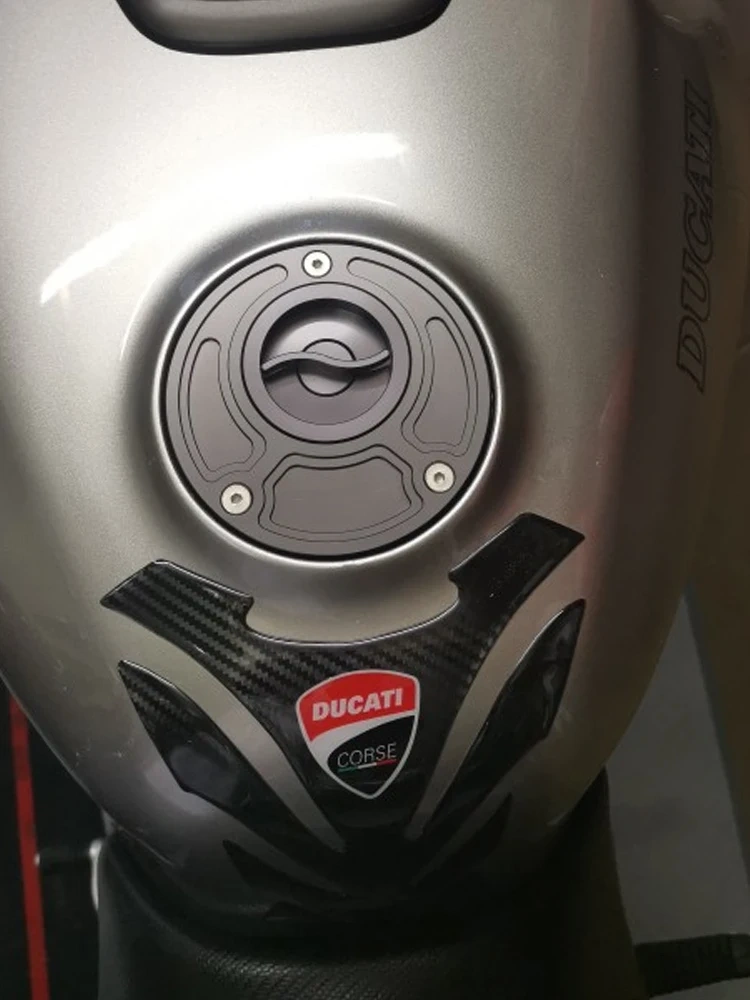 For Ducati 748 916 996 998 848 1098 S/R Monster SuperSports CNC Motorcycle Aluminum Fuel Tank Gas Cap Oil Tank Cover