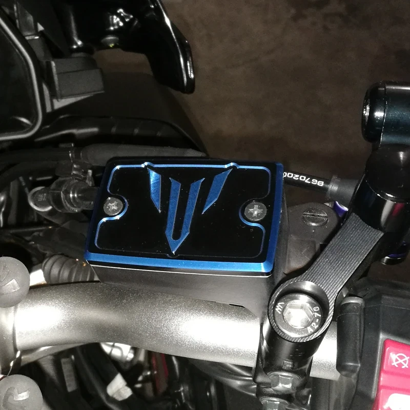 CNC Motorcycle Brake Master Cylinder Cap For Yamaha MT07 MT09 MT10 MT-07 MT-09 MT-10 MT 07 09 10 Front Fluid Reservoir Cover Cap