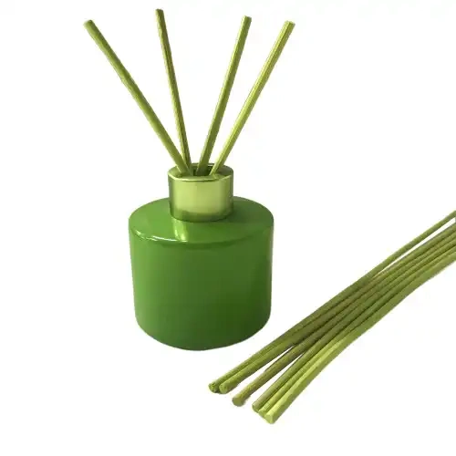 Excellent Coloful Fragrance Rattan Stick Green Tea Reed Diffuser Air Freshener For Hospital