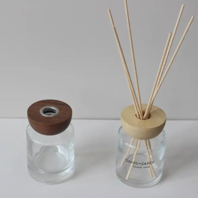 20 years of experience in service home fragrance brand manufacturer accept customize reed diffuser bottle cap