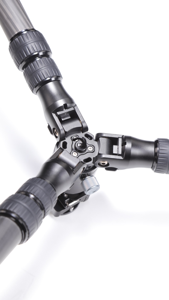 Manbily WZ-2836 Carbon Fiber Inverted Tripod, 63in 36mm Max Tube, 3 sections, Tripod Only