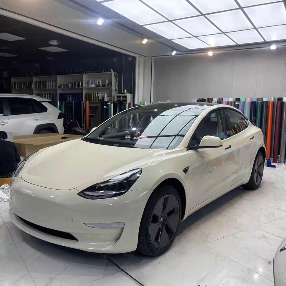 TOPCAR Super Gloss Pepper White PET Vinyl Wrap