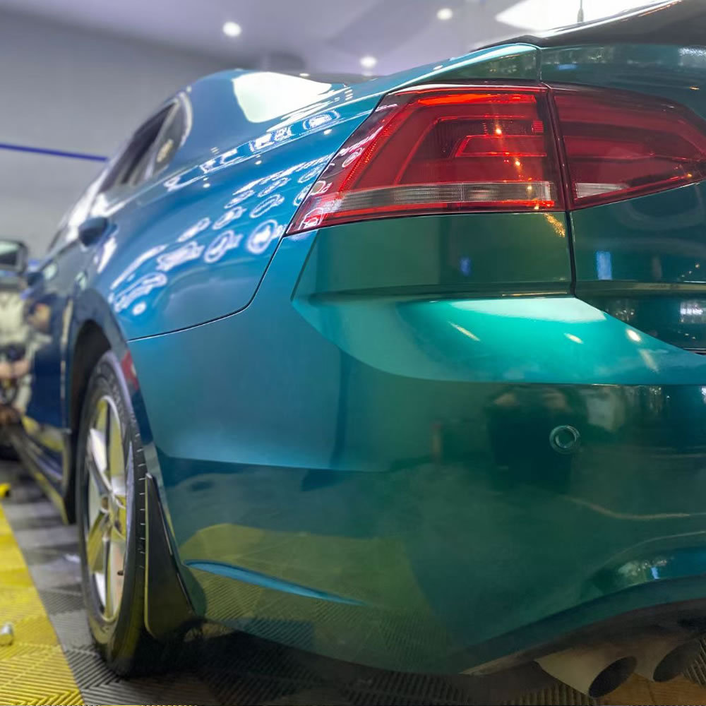 TOPCAR Magic Gold Dark Green Vinyl Wrap