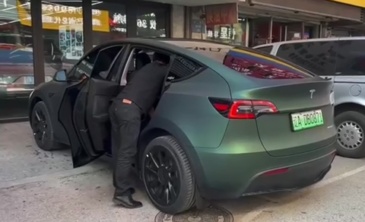 TOPCAR Ultra Matte Fairyland Green Vinyl Wrap Film