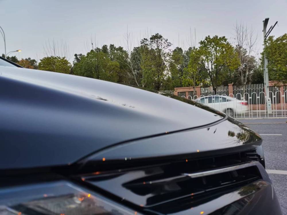 TOPCAR Glossy Crystal piano black(Self-Recovery) Vinyl Wrap