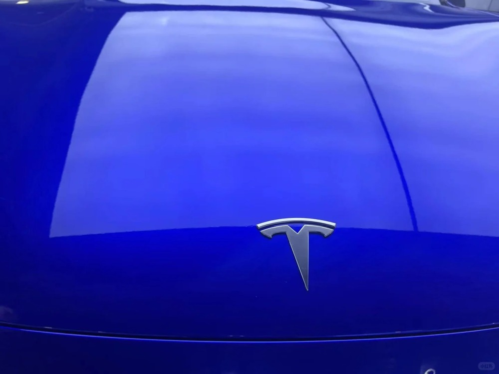 TOPCAR Liquid Metal Blue Berry Vinyl Wrap Film