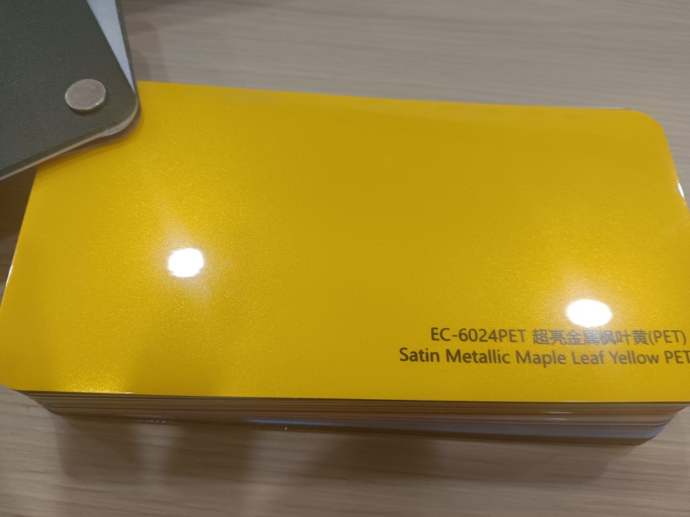 TOPCAR satin mettallic maple leaf yellow  PET Vinyl Wrap Film