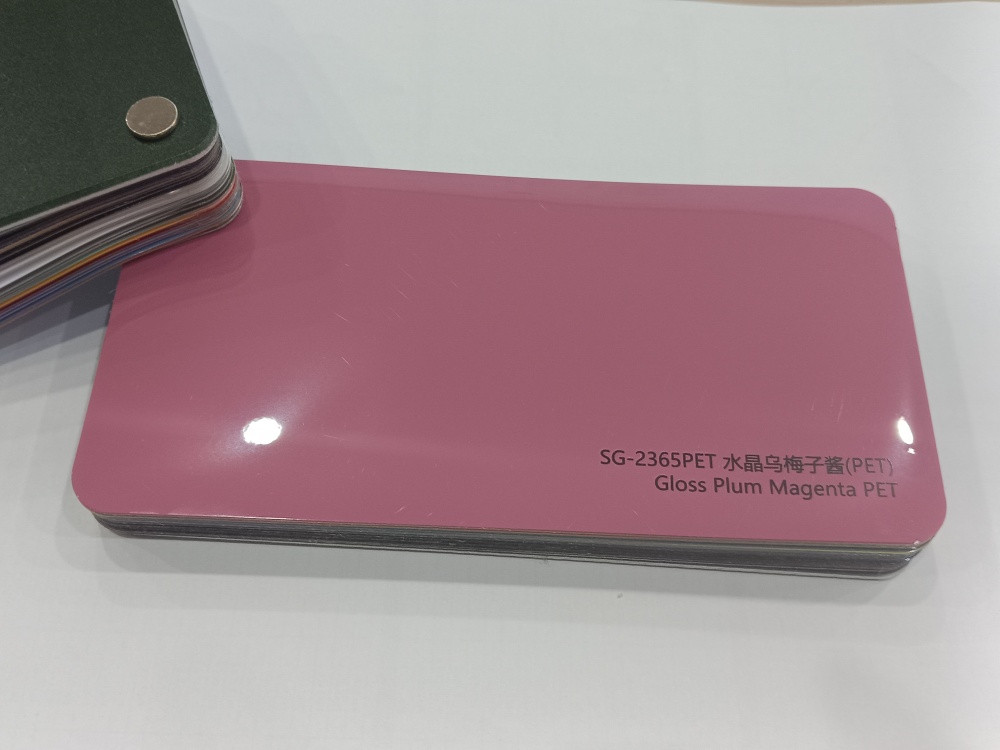 TOPCAR Gloss Plum Magenta PET Vinyl Wrap Film