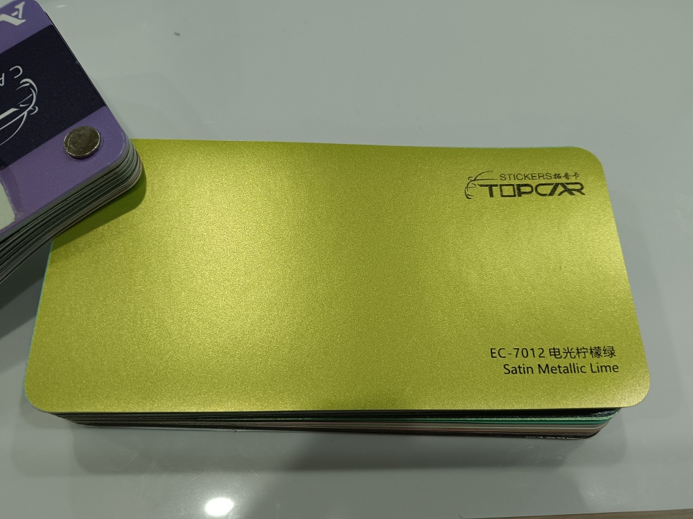 TOPCAR Satin metallic Lime PET car coating
