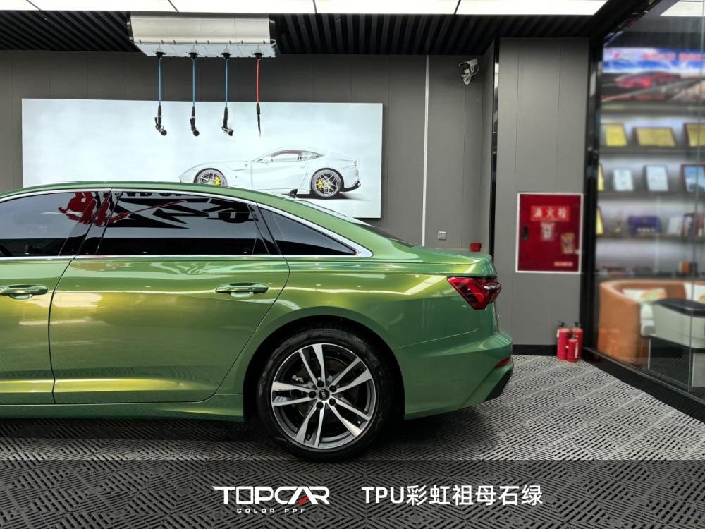 TPU Rainbow Emerald: Vibrant Protection with PPF Car Wrap Vinyl Film