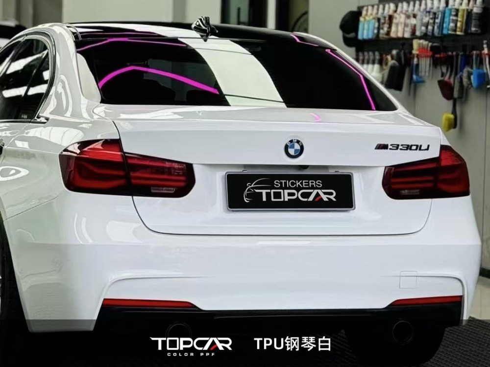 TPU Piano White: Sleek Gloss for Your Vehicle