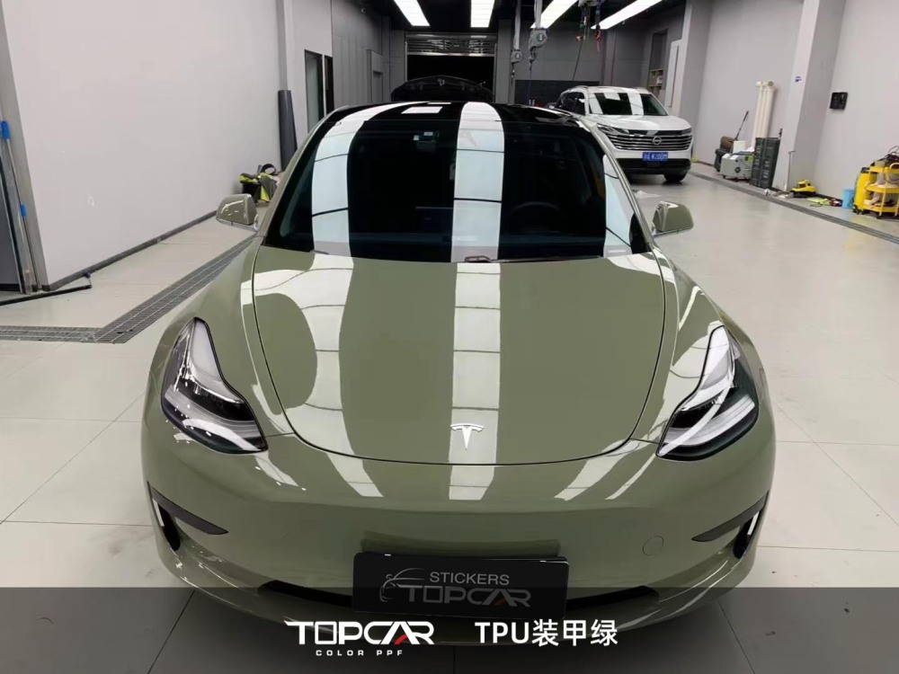 TPU Armor Green: Tough Gloss for Your Vehicle