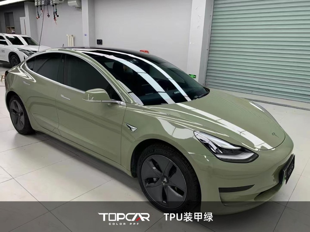TPU Armor Green: Tough Gloss for Your Vehicle