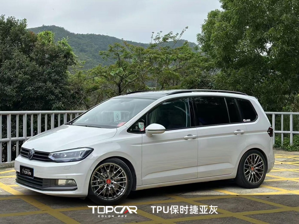 TPU Porsche Grey: Elevate Your Ride with Premium Wrap