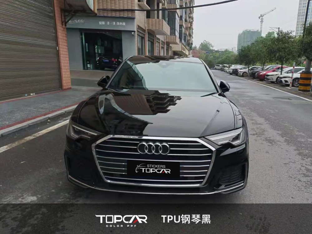 TPU Piano Black: Sleek Shine for Auto Wraps