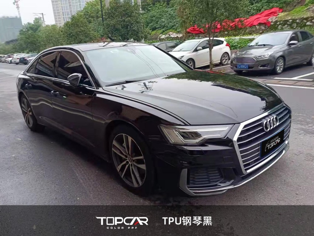 TPU Piano Black: Sleek Shine for Auto Wraps