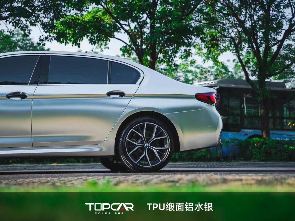 TPU Matte Liquid Metal Silver: Bold Auto Wrap for Head - Turning Style