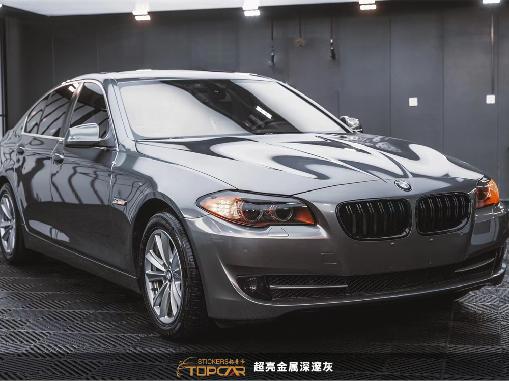 PET Satin Metallic Glossy Gunsmoke Grey Car Vinyl Wrap Film: Sleek Style Meets Durability