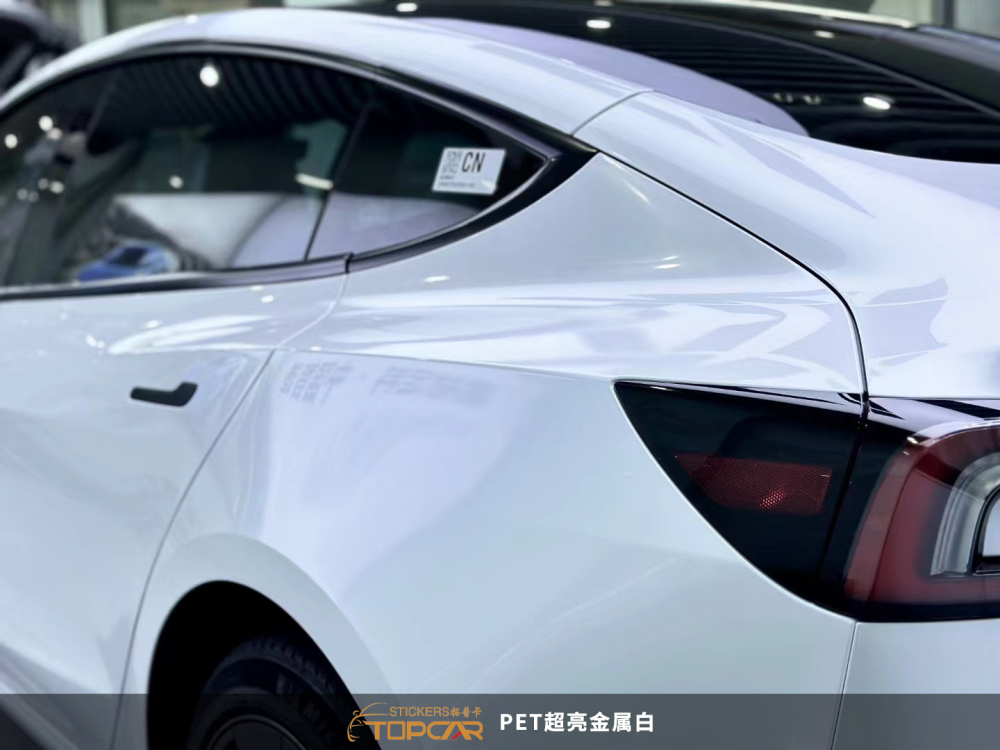 PET Satin Metallic Glossy White Car Vinyl Wrap Film: Elevate with Gloss & Texture