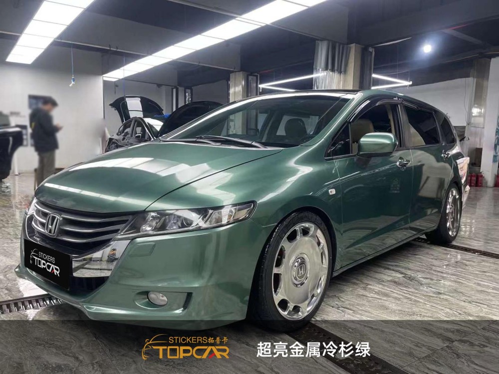 PET Satin Metallic Glossy Fir Green Car Vinyl Wrap Film: Elevate with Gloss & Durability