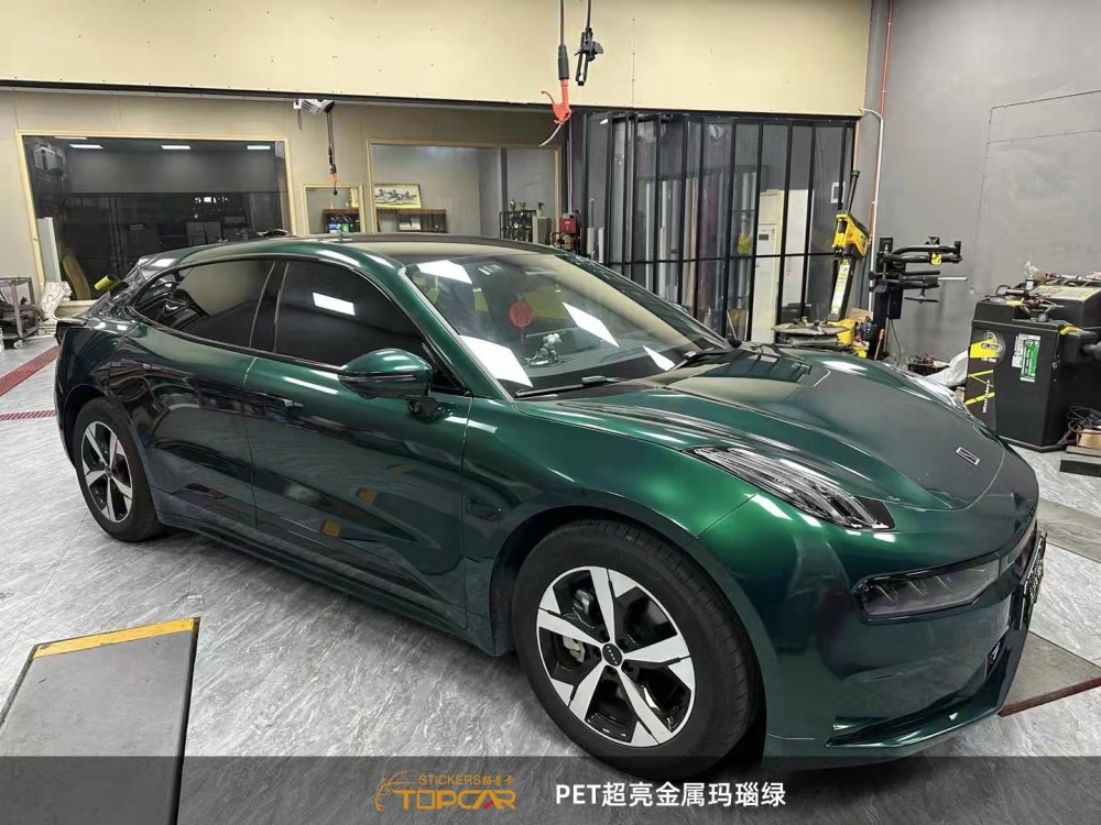 PET Satin Metallic Glossy Agate Green Car Vinyl Wrap Film: Stand Out Among Gloss Auto Wraps