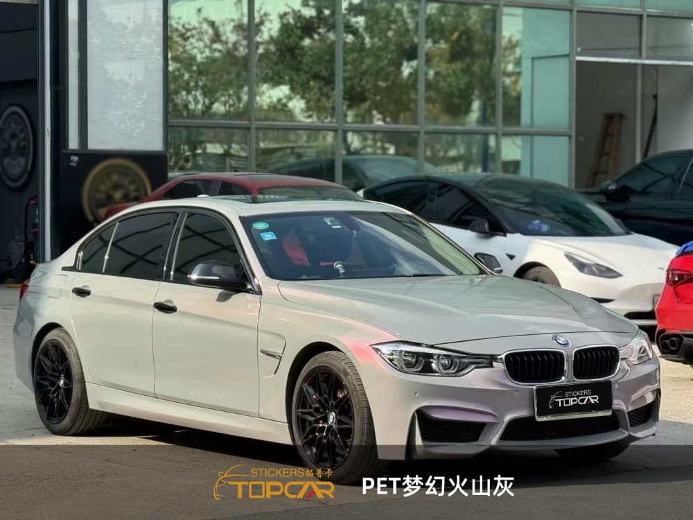 Dynamic Car Wrapping Film | TOPCAR Magic Candy Color Flip Volcano Grey Beyond Car Wrapped in Bubble Wrap