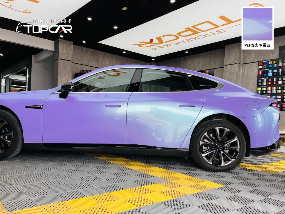 Outstanding Car Wrap Blue | TOPCAR Glossy Flip Glacial Frost Blue Car Gloss Vinyl Wrap