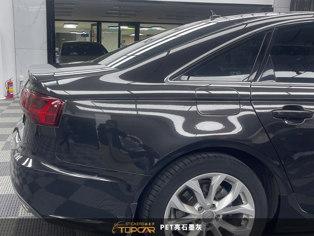 Technical Wrap a Car Solutions Featuring TOPCAR Graphite Grey Advanced Wrap Stretch Film