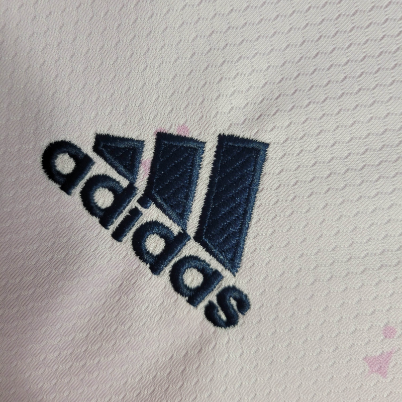 22/23 Arsenal third away