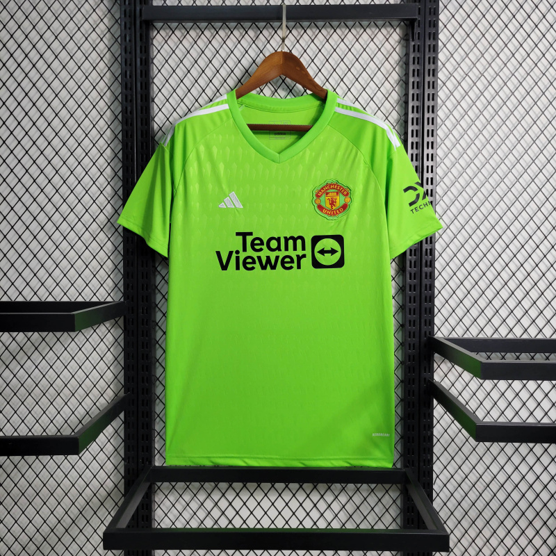 23/24 Manchester United goalkeeper green size S-XXL