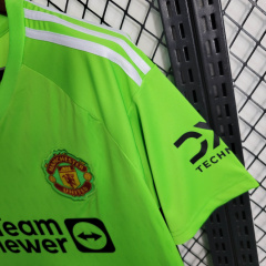 23/24 Manchester United goalkeeper green size S-XXL