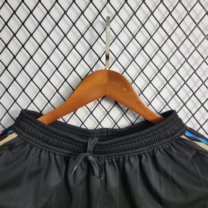 23/24 Shorts Real Madrid Black Training Size S-XXL
