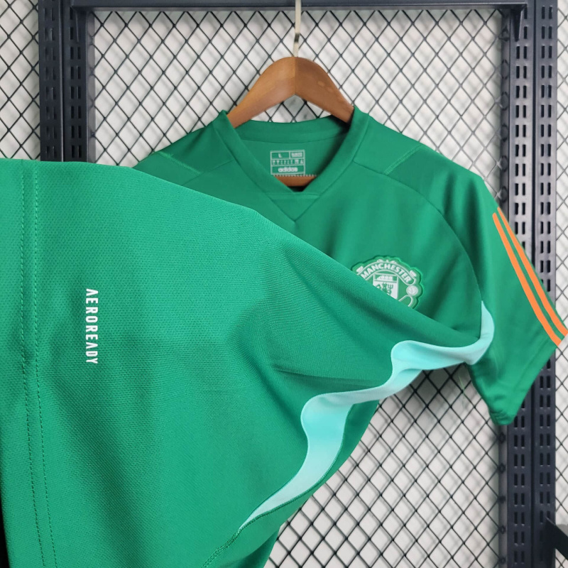 23/24 Manchester United Training clothing