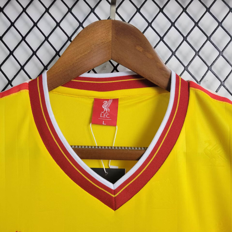 Retro 85/86 Liverpool