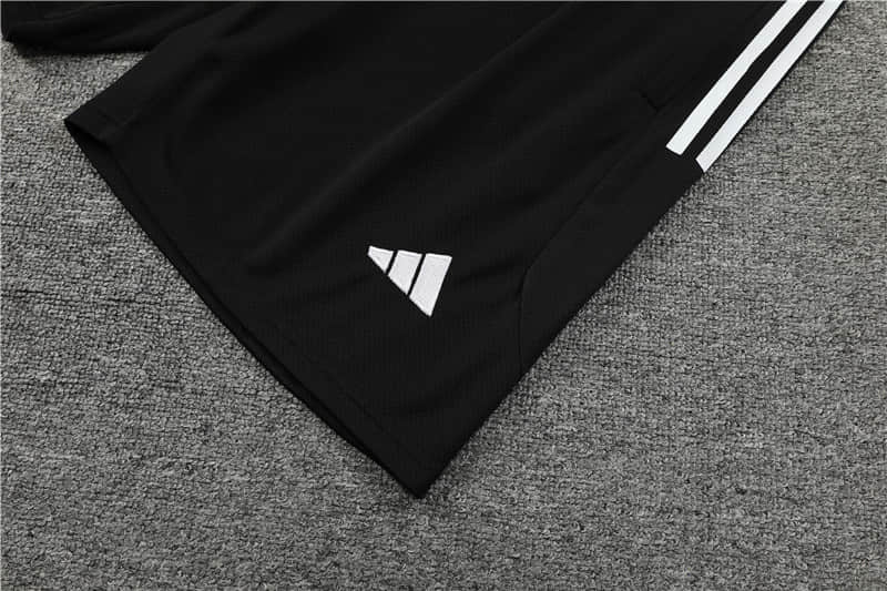 23/24 Lyon Training suit kit