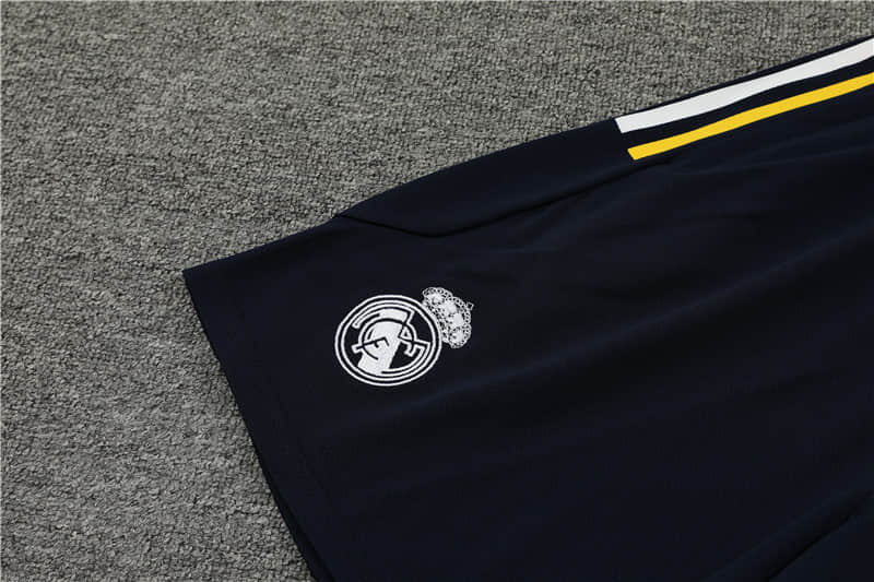 23/24 Real Madrid Training suit kit