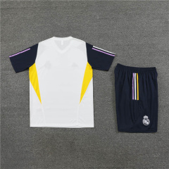 23/24 Real Madrid Training suit kit