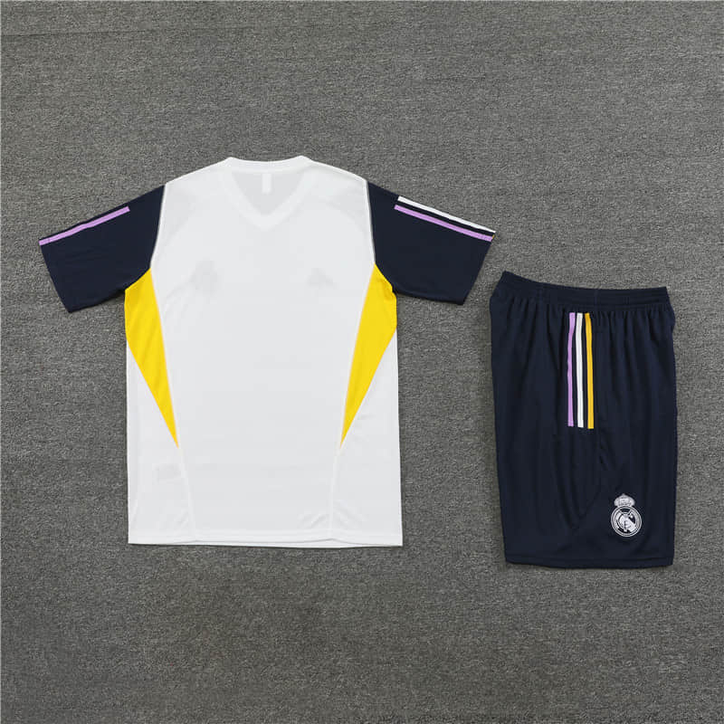 23/24 Real Madrid Training suit kit