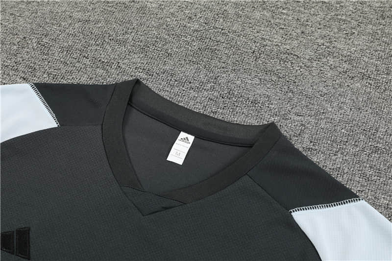 23/24 Manchester City Training suit kit