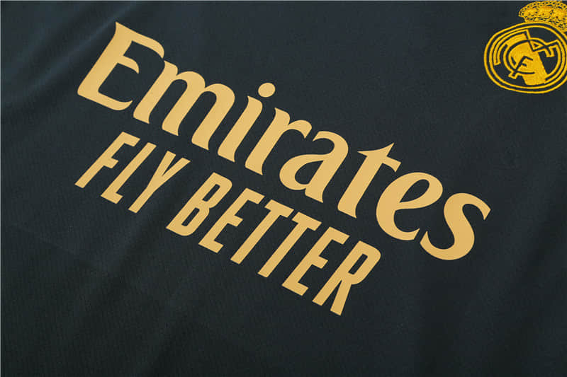 23/24 Real Madrid Training suit kit