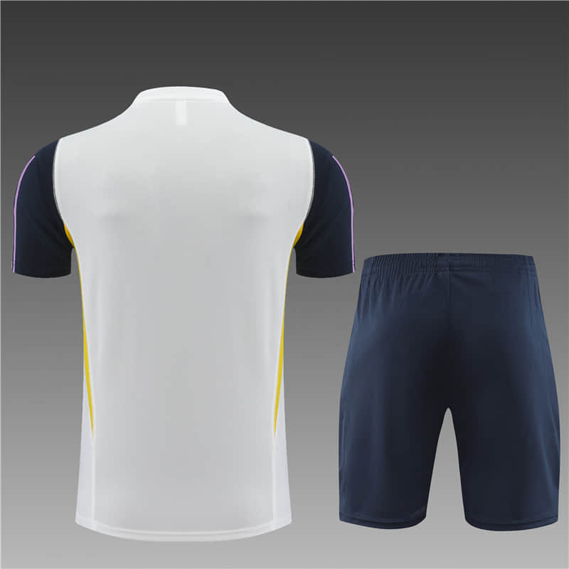 23/24 Real Madrid Training suit kit