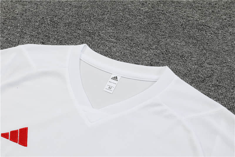 23/24 Manchester United Training suit kit